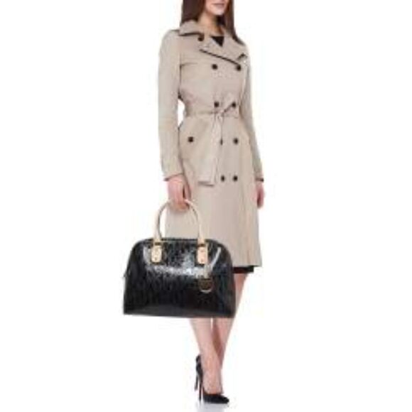 MICHAEL Michael Kors Black Signature Patent Leather Satchel with Gold MK Charm - Picture 4 of 8